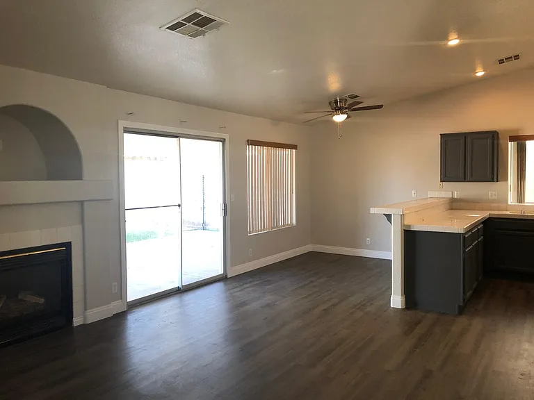 916 Clubview Dr #179-16-025 — Photo 11