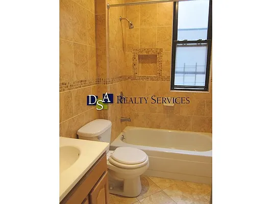 Rented by DSA Realty | media 23