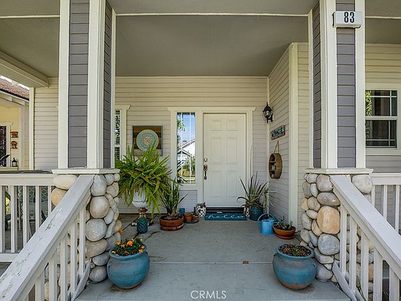 2nd image of 83 Orangewood Ct