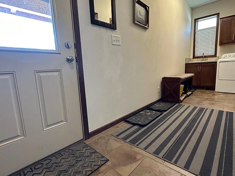 195 County Road 827 — Photo 18
