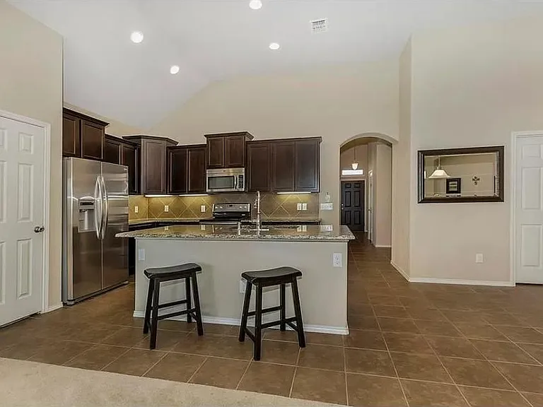 2220 Scott Creek Dr — Photo 3