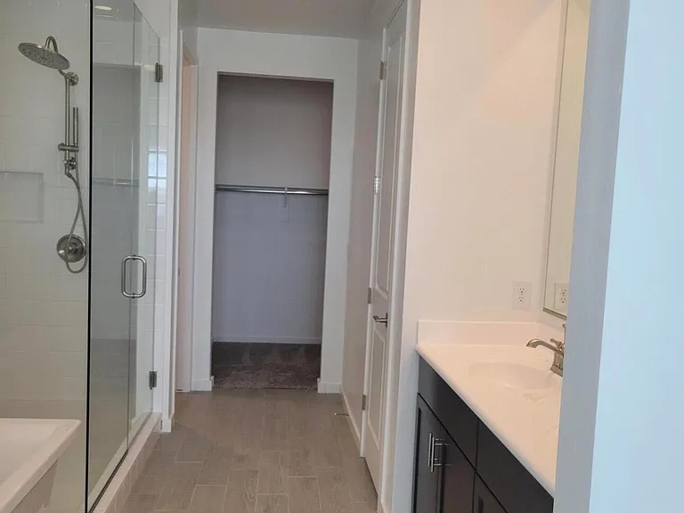 37100 N Rhinelander Dr — Photo 9