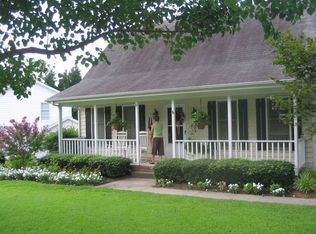 1100 Indian Trl, Apex, NC 27502