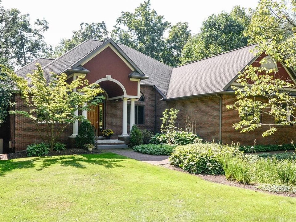 1st image of 4453 Clara Louise Ct