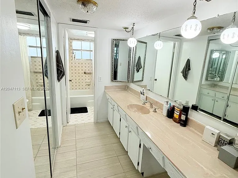 4140 NW 44th Ave #305 — Photo 15