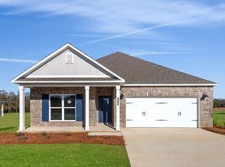 110 Creekridge St, Headland, AL 36345