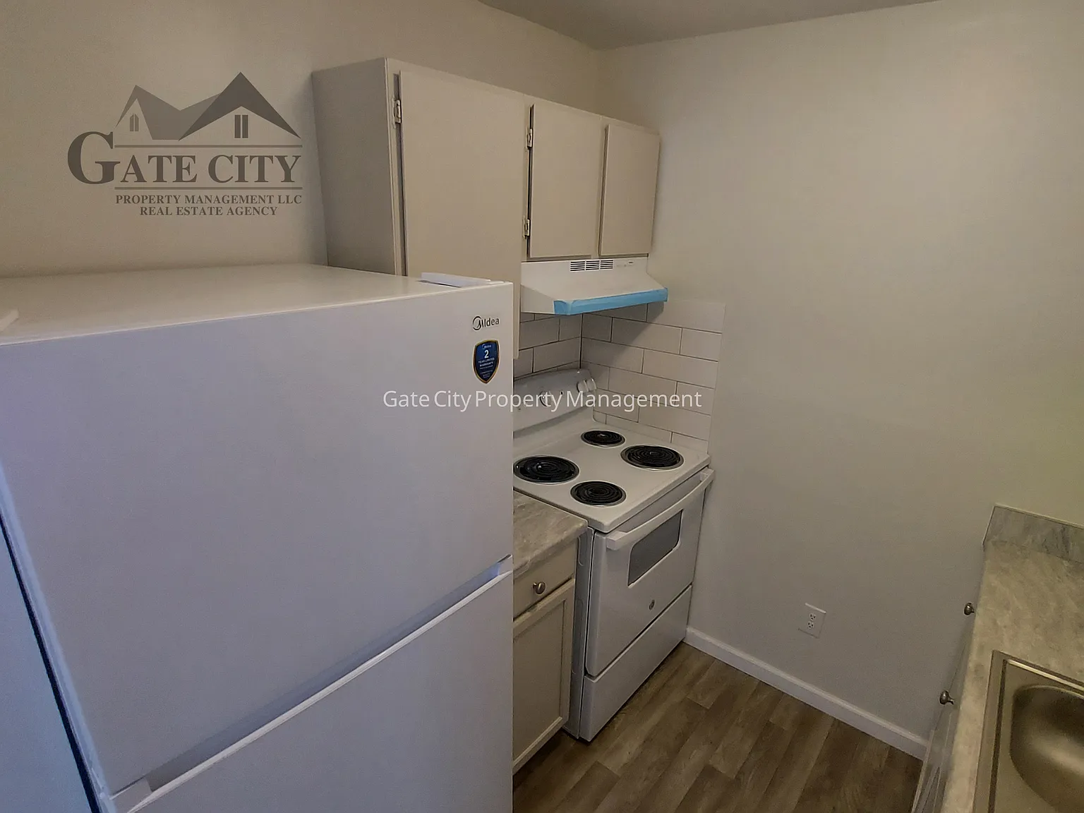 2 bed, $850 — Photo 3