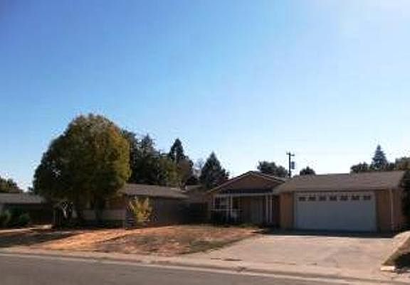 2nd image of 2332 Rosado Way