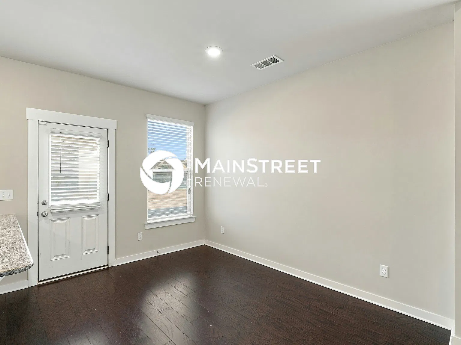 388 Black Thorn Lane — Photo 4