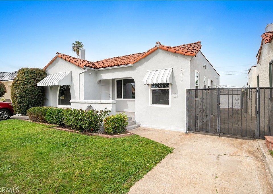 1st image of 2049 W 71st St