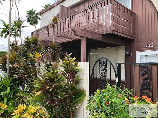 1st image of 401 Boca Chica Blvd APT 102