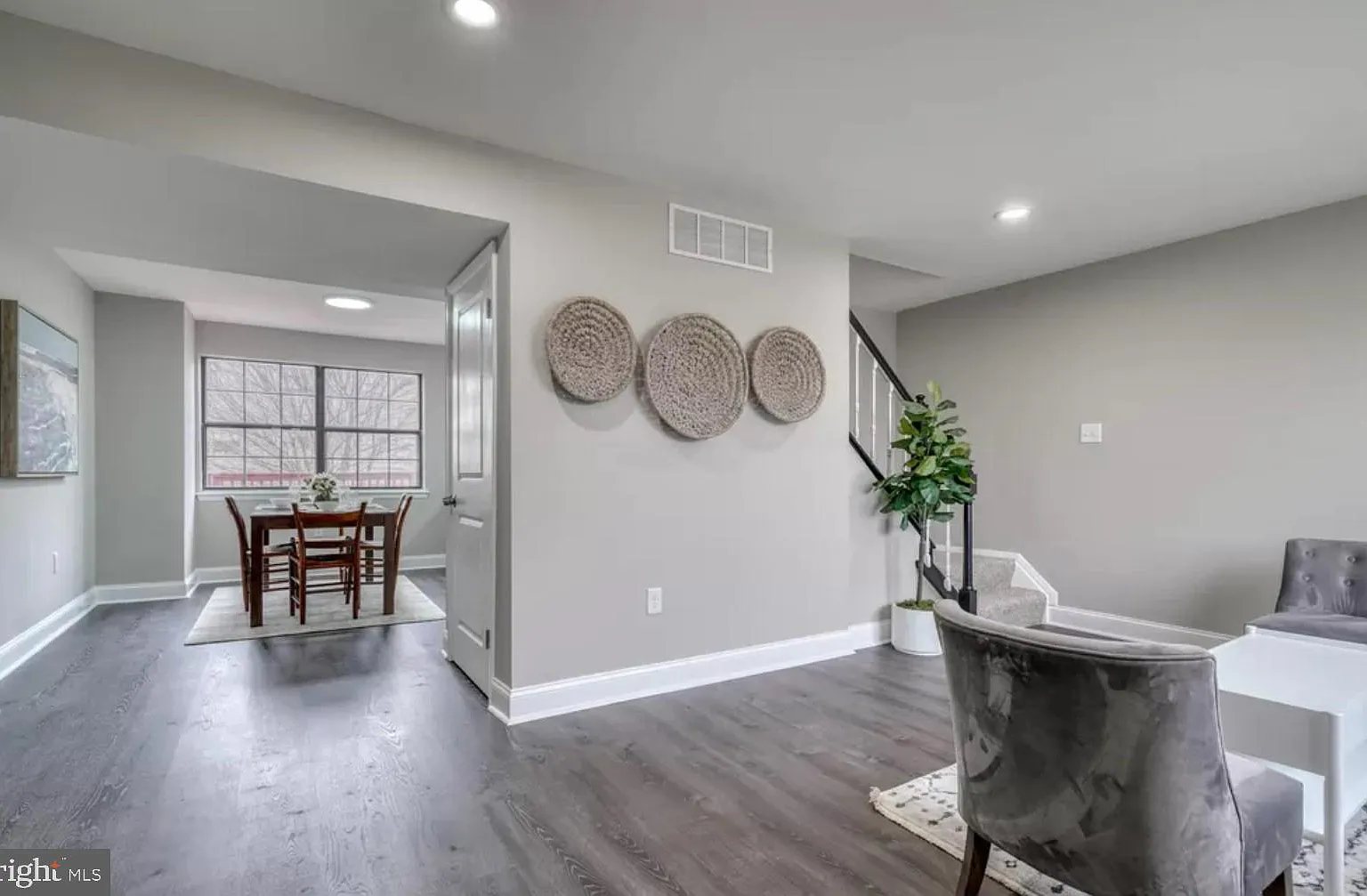 3 bed, 2.5 bath, 1860 sqft, $2,650 — Photo 4