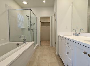 143 Rotunda, Irvine, CA 92620