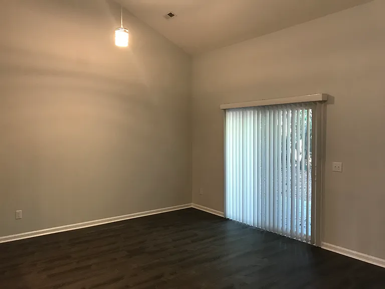 11 Charter Dr — Photo 13