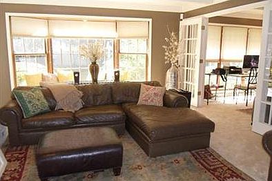4th image of 742 River Pointe Pl