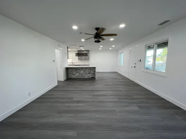 1220 E Mayfair Ave, Orange, CA 92867