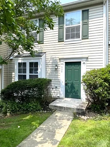 928 Jessicas Ln Photo 1