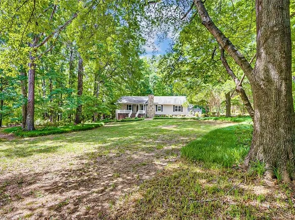6072 Burlington Rd, Gibsonville, NC 27249