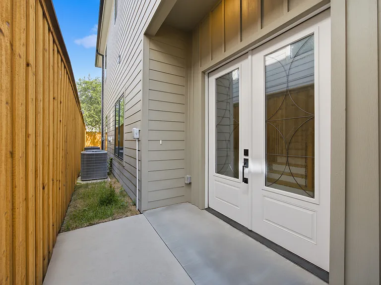 4617 Rusk Ave — Photo 43