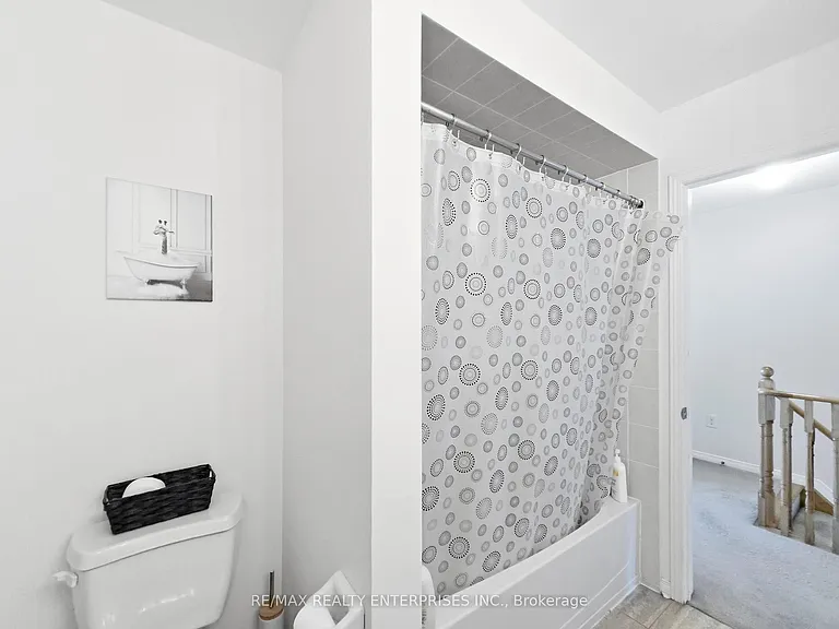 112 Harbourside Dr — Photo 29