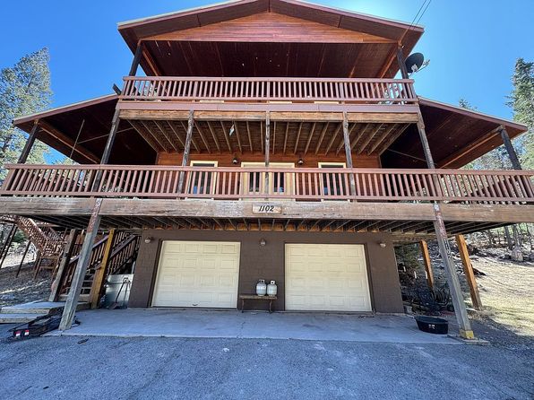1102 Maple Dr