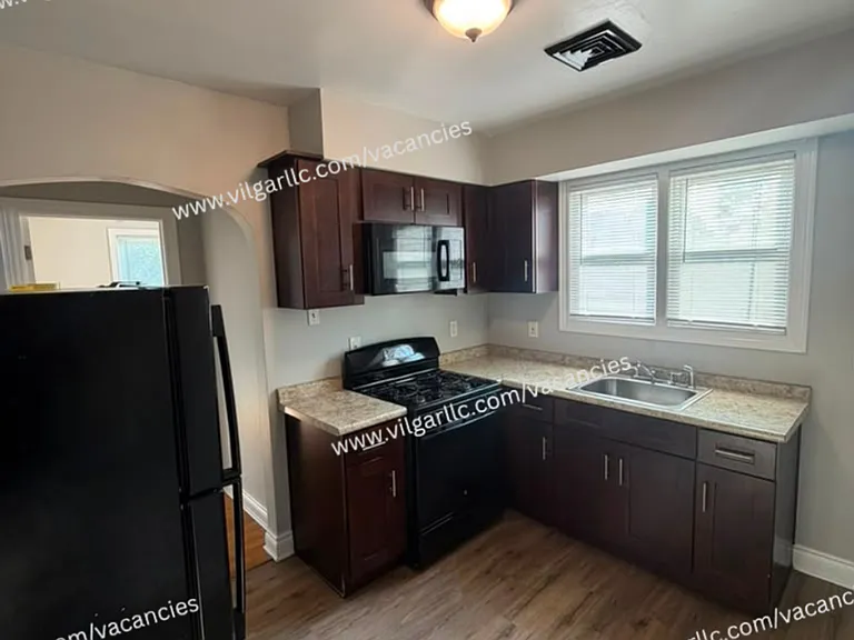 4630 Cameron Ave — Photo 3