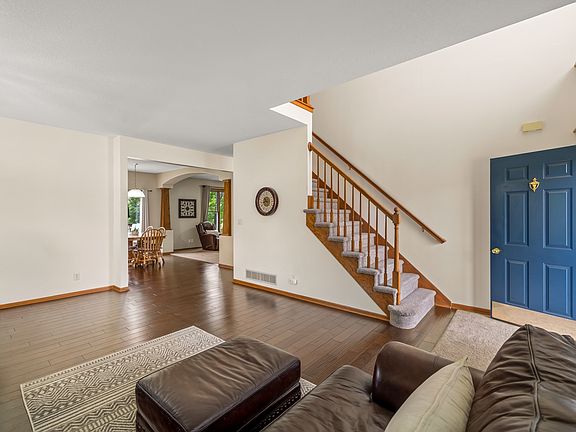 4th image of 2313 NW School St