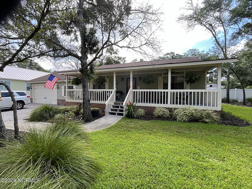 1st image of 210 NE 39th Street
