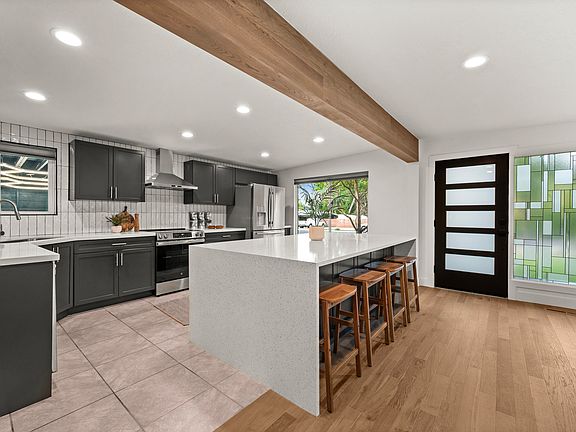 2nd image of 1708 E Spring Ln