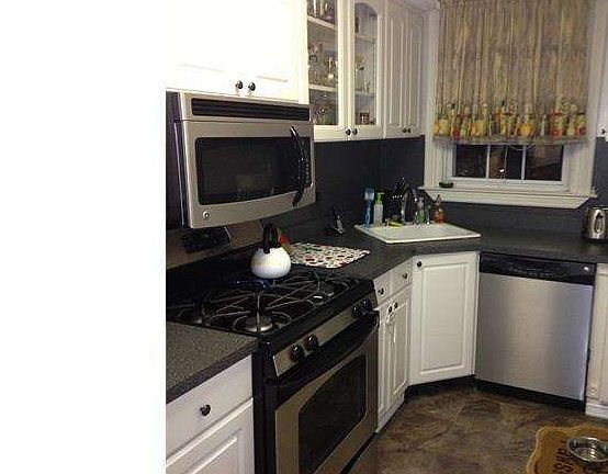4th image of 3129 Englewood St