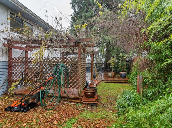 7811 114a St, Delta, BC V4C 5L8
