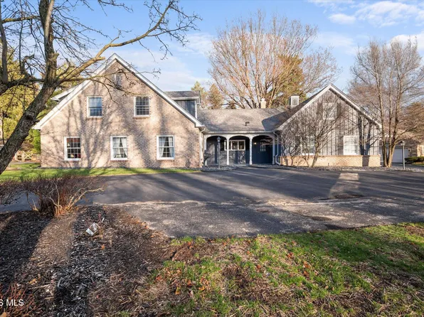 4612 Farmington Rd, Toledo, OH 43623