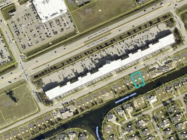 1228 SW 4th St, Cape Coral, FL 33991