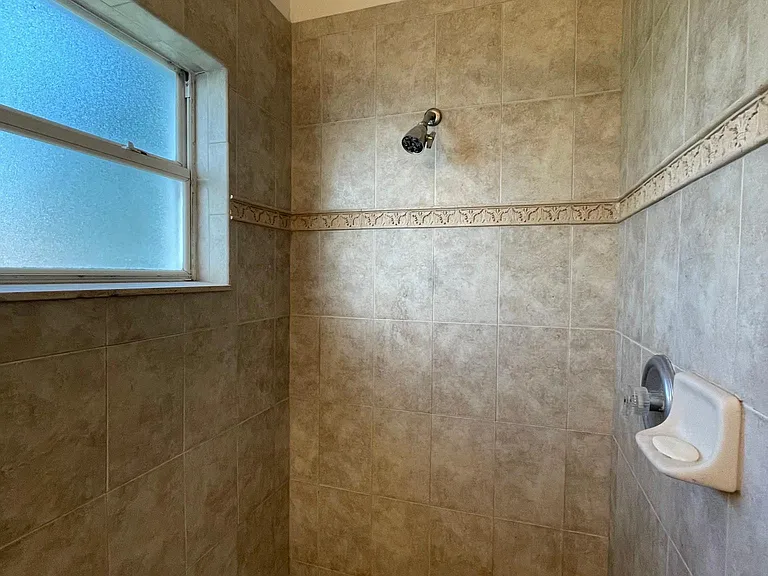 132 Burnsed Pl — Photo 26