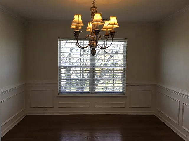 1813 Day Lily Ln — Photo 4