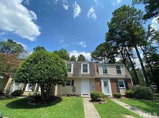 6 Patriot Cir, Durham, NC 27704