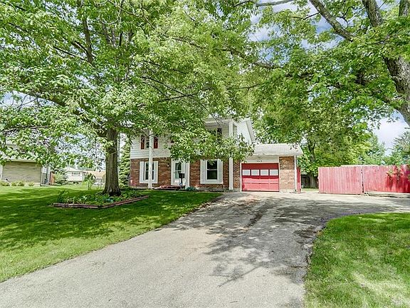 3rd image of 5513 Snowbank Ct