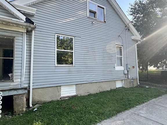 3rd image of 305 S Maffit St