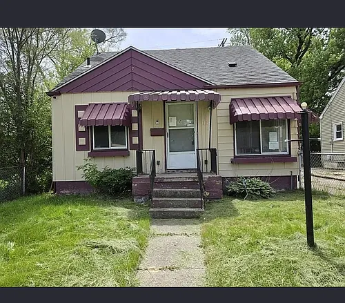 318 E Philadelphia Blvd Photo 1