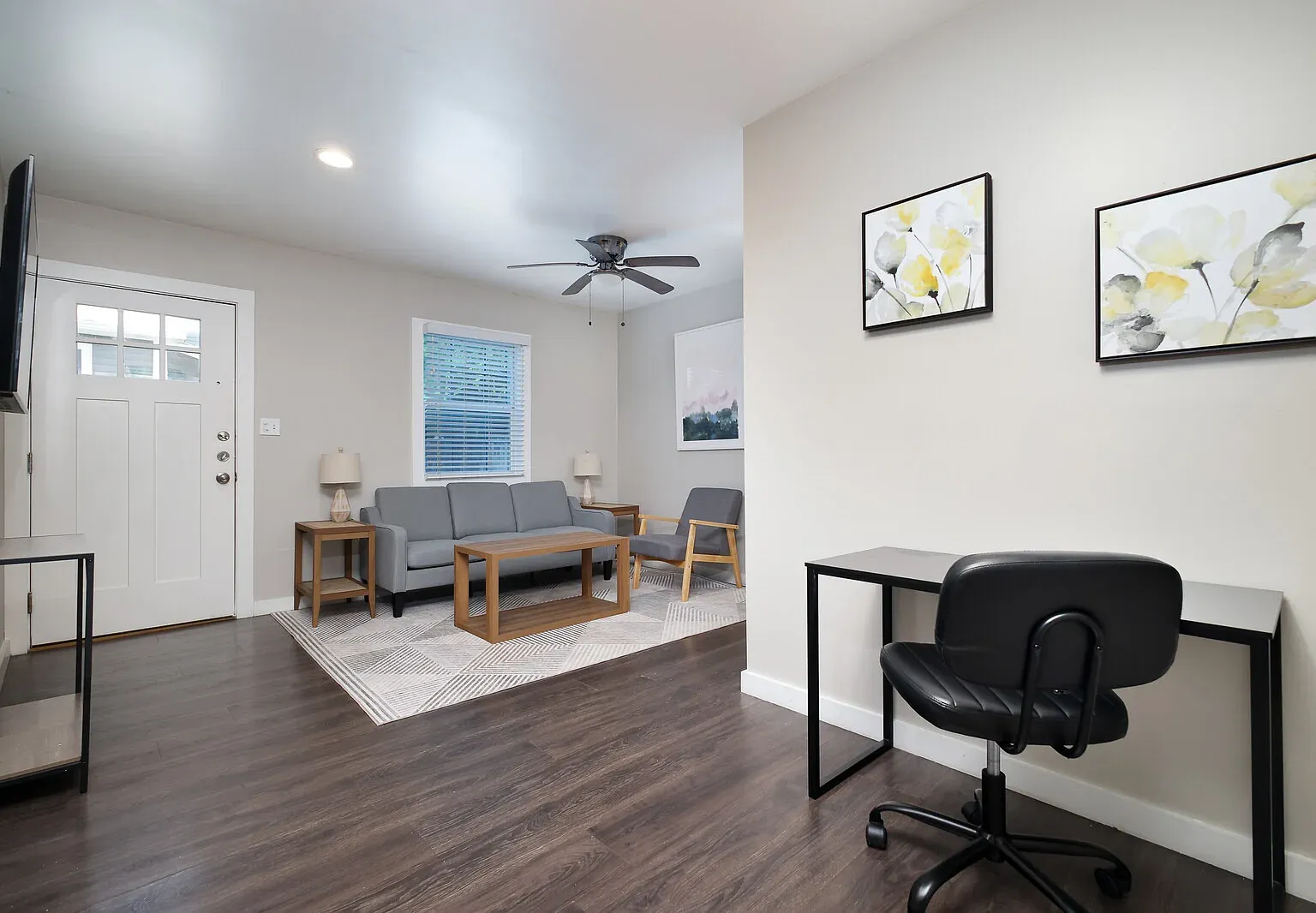 2 bed, $2,400 — Photo 4