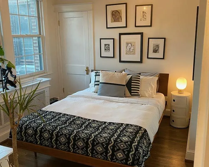 414 Seward Sq SE — Photo 5