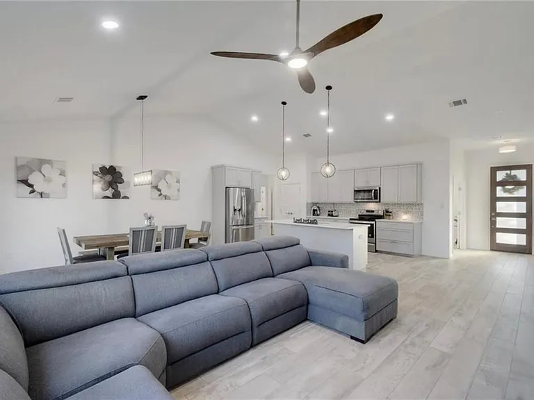 424 N Summit Ridge Dr — Photo 10