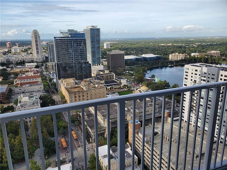 1st image of 155 Court Ave #2715