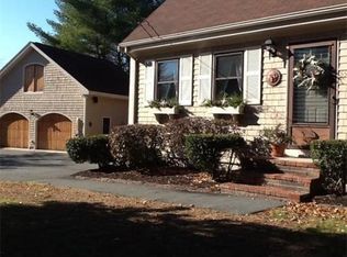 551 High Hill Rd, Dartmouth, MA 02747