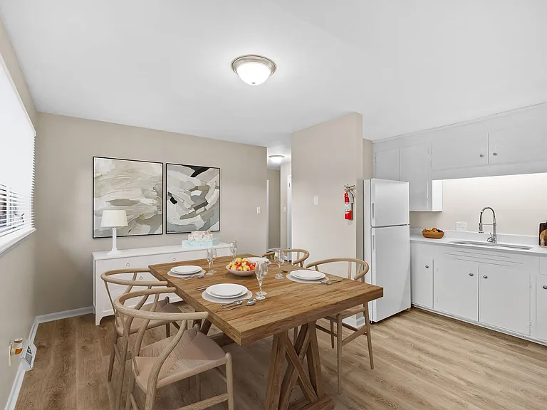 SH302-Chamberlain Oaks Apartments (CHO) — Photo 4