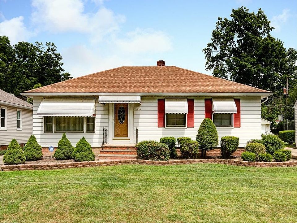 1st image of 839 Bryn Mawr Ave
