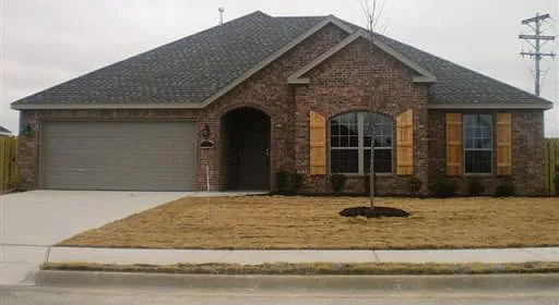 3 bed, 1653 sqft, $1,535 — Photo 1