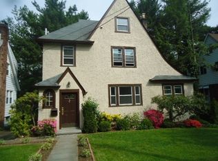 875 Prince St, Teaneck, NJ 07666