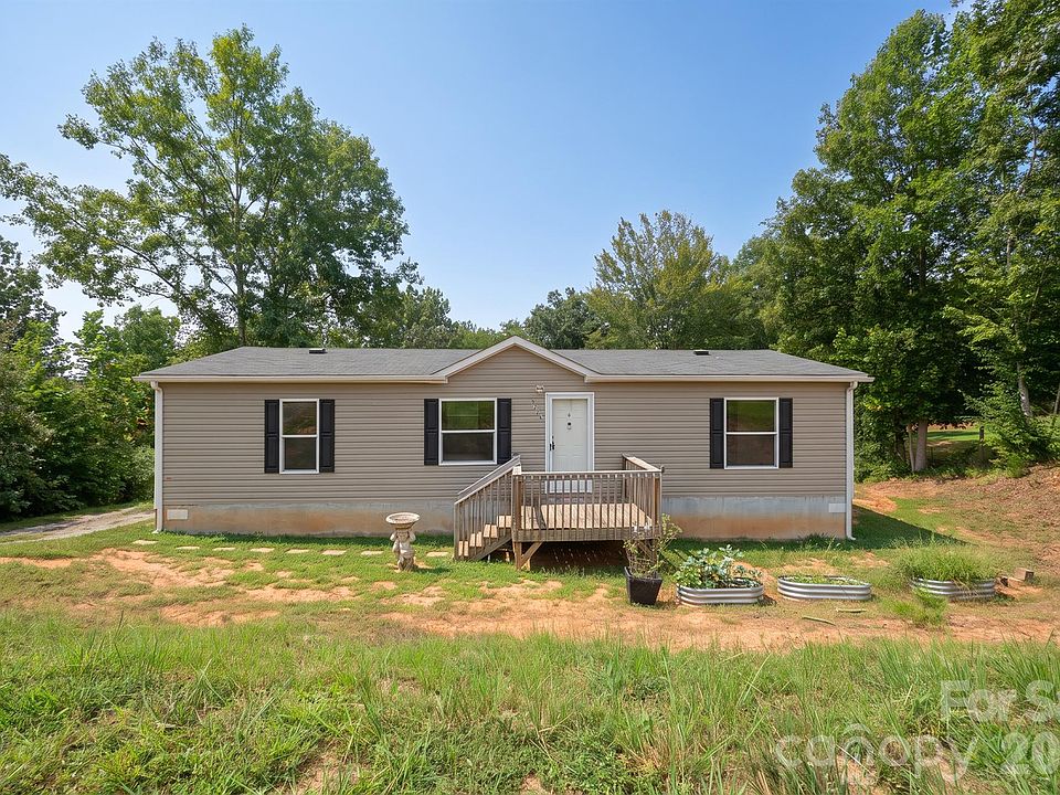 1st image of 2913 Conner Cir