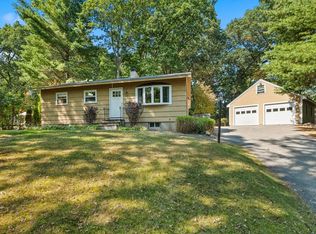 33 Linden Cir, Georgetown, MA 01833